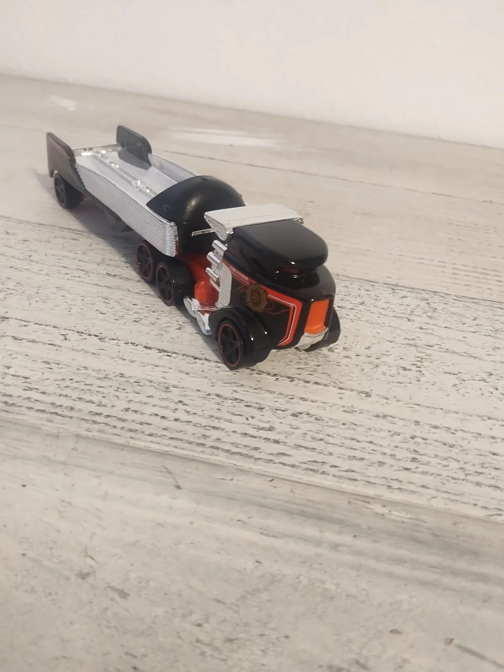 Hot Wheels Sky Show Semi Truck With Trailer 2014 Mattel very good condition
